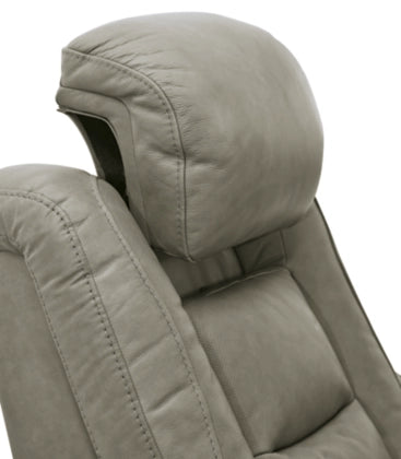 The Man-Den Power Reclining Set